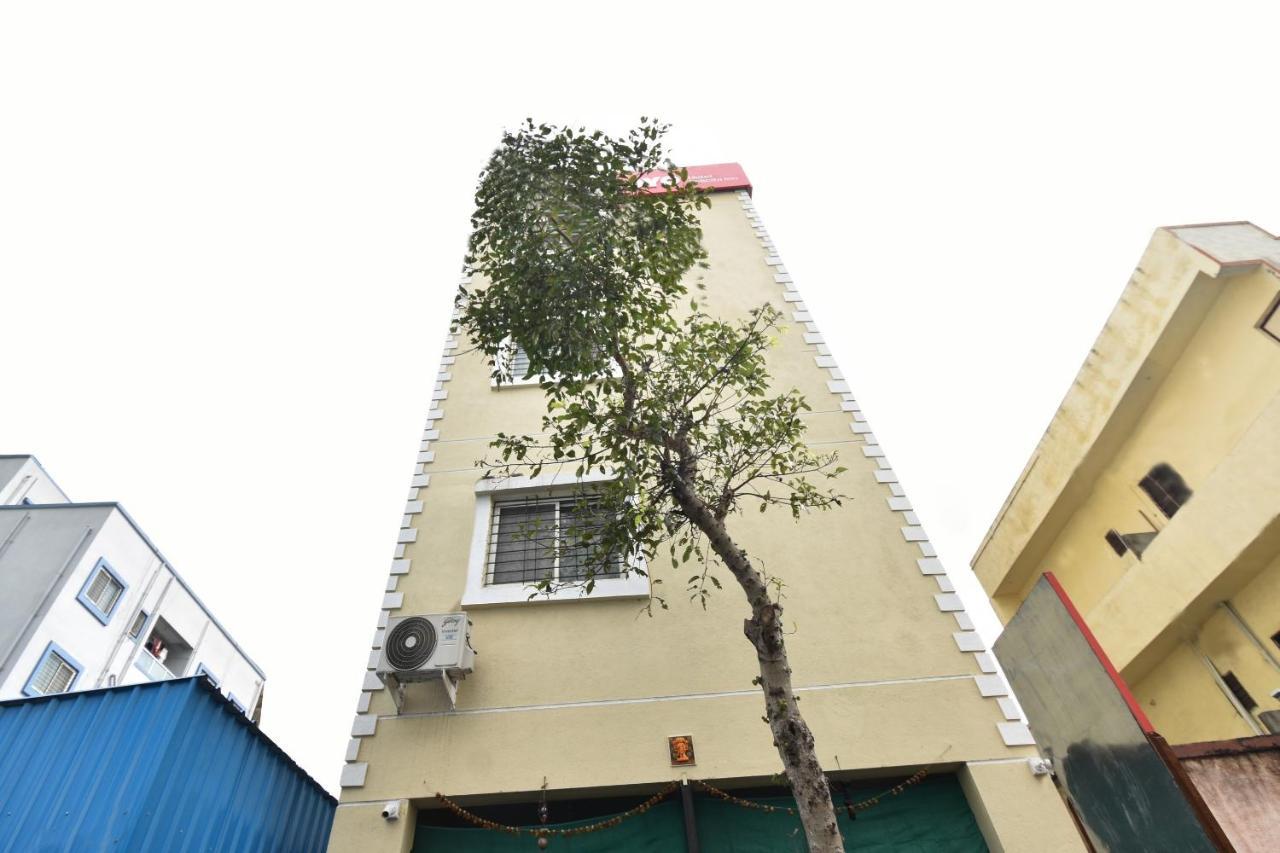 Hotel O Felicita Inn Near Seasons Mall Kharadi Ngoại thất bức ảnh