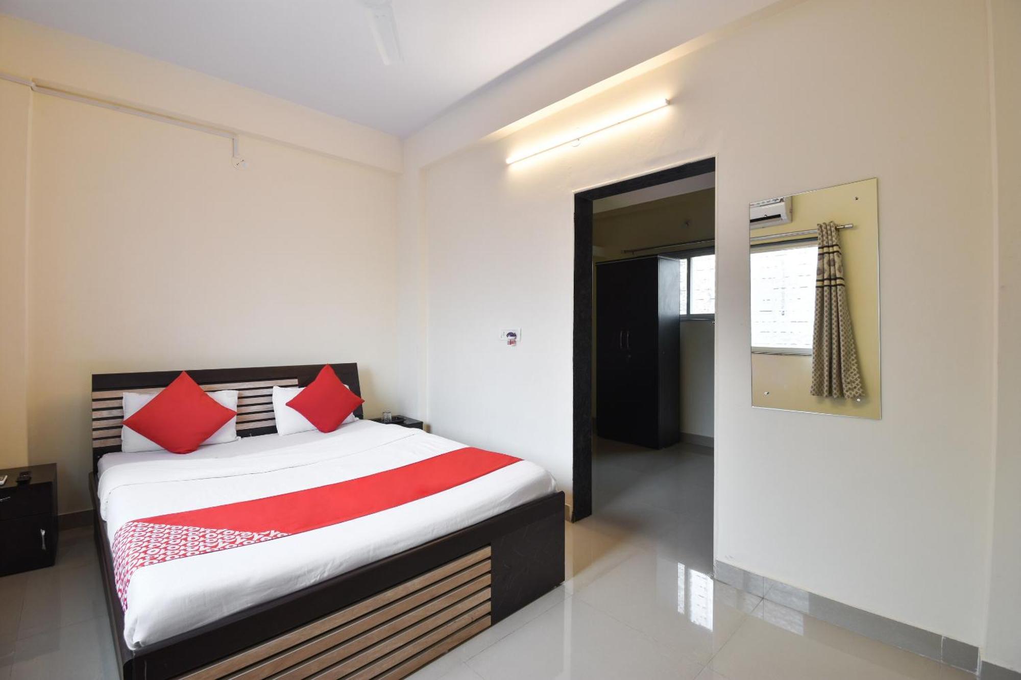 Hotel O Felicita Inn Near Seasons Mall Kharadi Ngoại thất bức ảnh