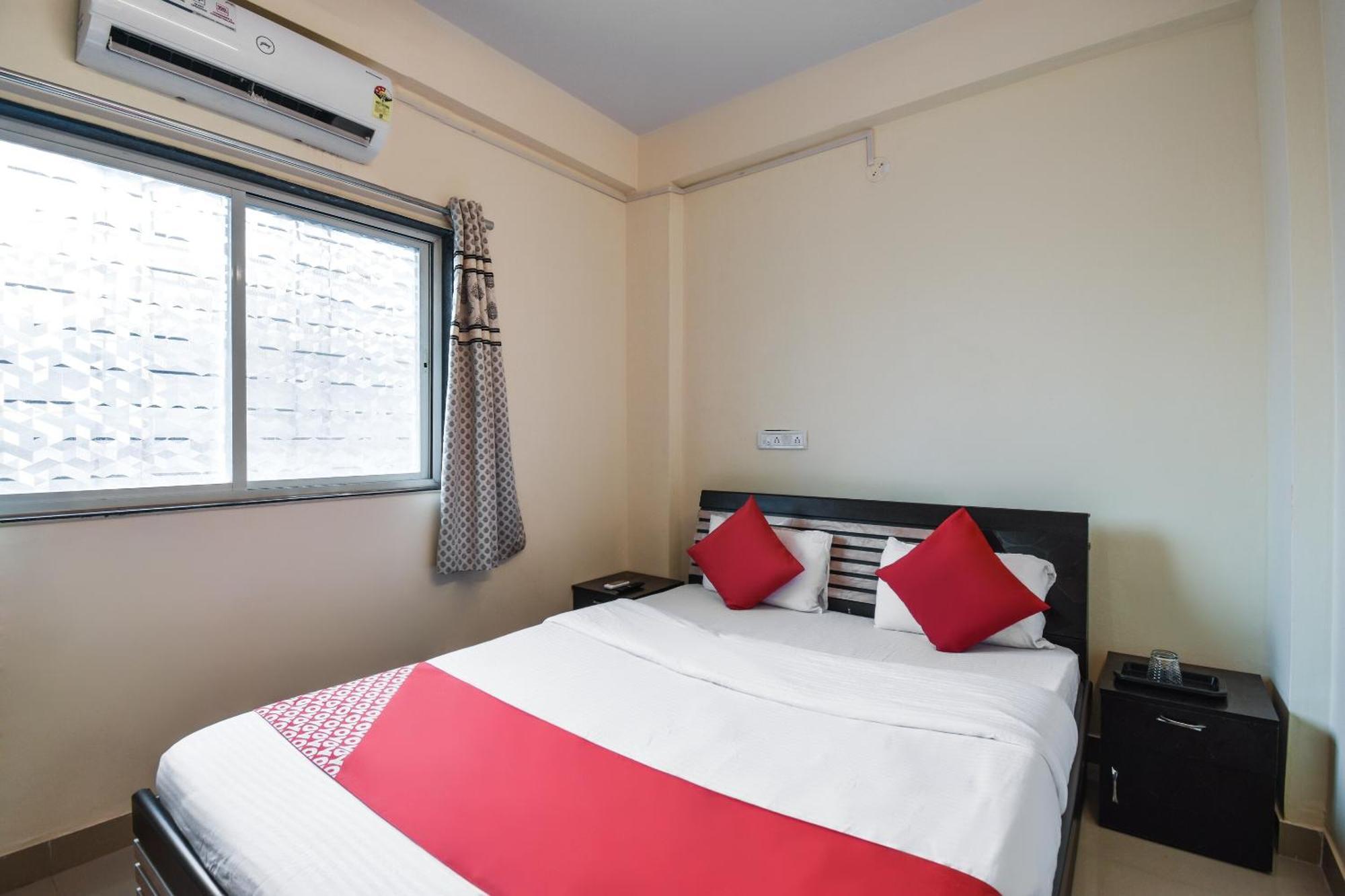 Hotel O Felicita Inn Near Seasons Mall Kharadi Ngoại thất bức ảnh