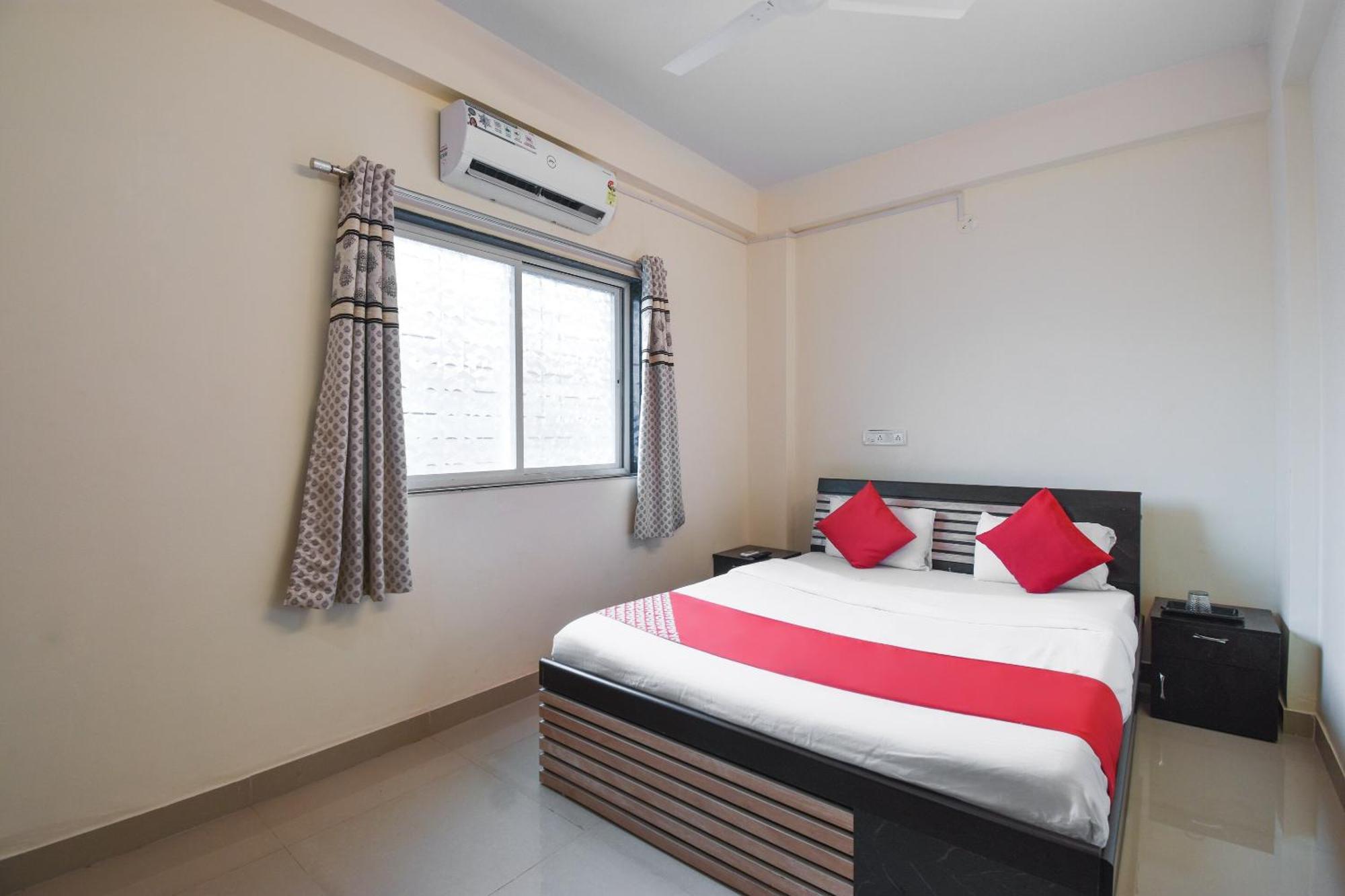 Hotel O Felicita Inn Near Seasons Mall Kharadi Ngoại thất bức ảnh